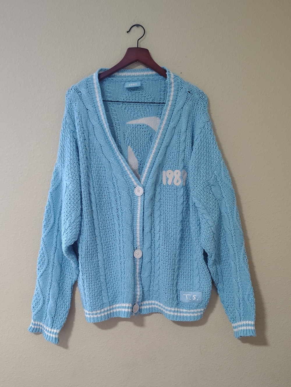 Taylor Swift 1989 Taylor's Version Chunky Knit Button Cardigan Size XL/2XL